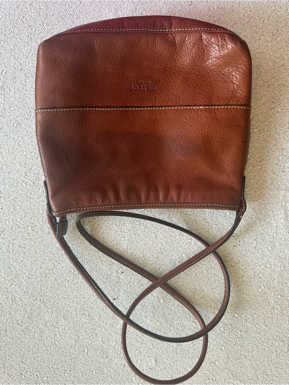 Leather Crossbody Bag in Warm Chestnut